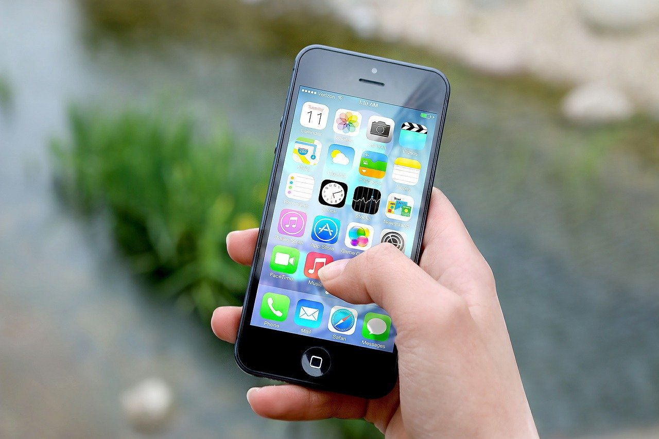 The best way to buy a cheap iPhone